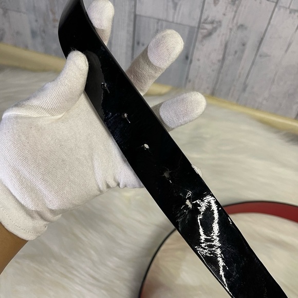 CHRISTIAN LOUBOUTIN ricky calf leather belt in black - Picture 10 of 12